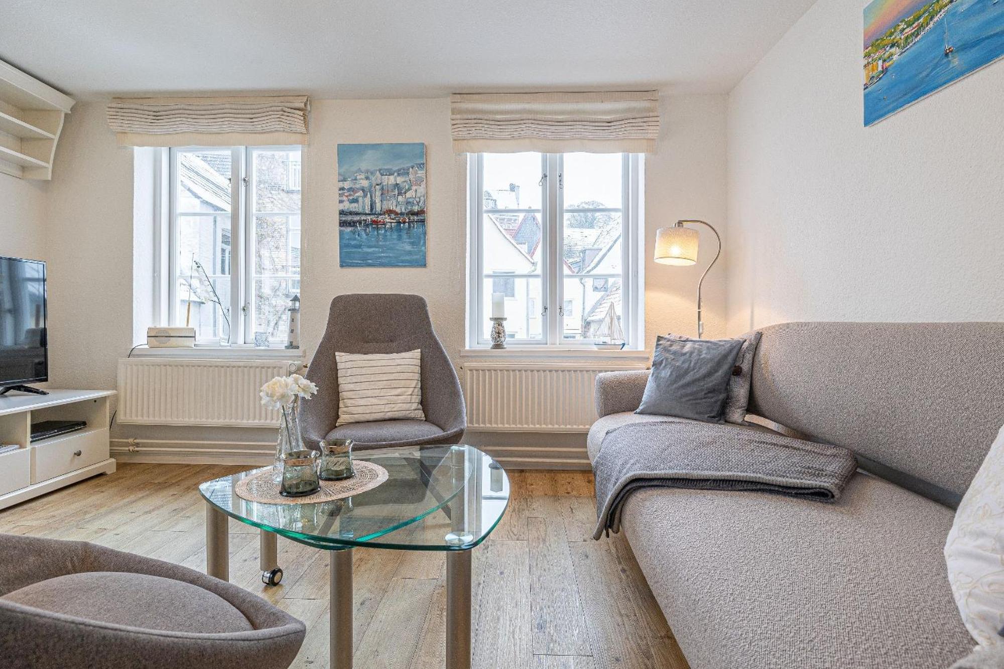 Fewo1846 - Hugo Eckener - Komfortable Maisonette-Wohnung Mit 2 Schlafzimmern Im Stadtzentrum Flensburg Ngoại thất bức ảnh